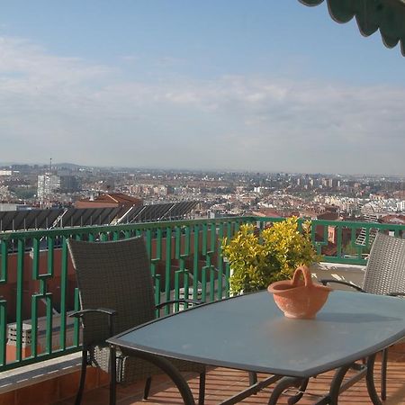 Atico Latina Apartment Madrid Bagian luar foto