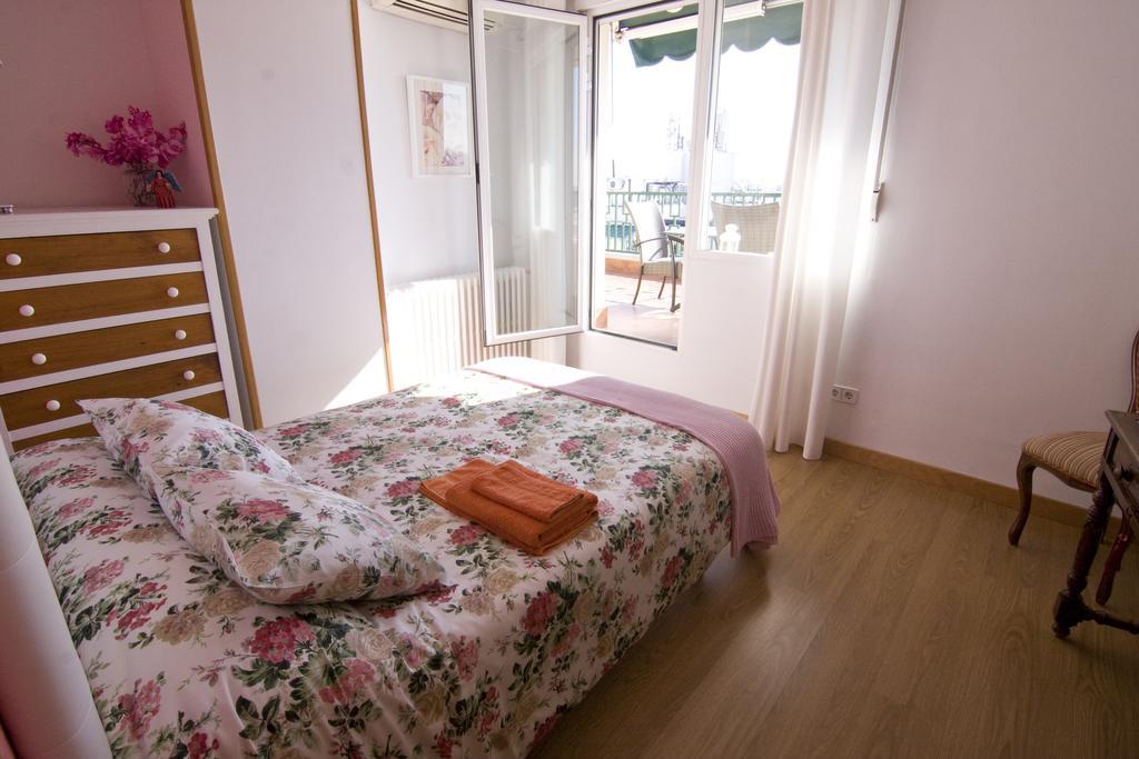 Atico Latina Apartment Madrid Bagian luar foto